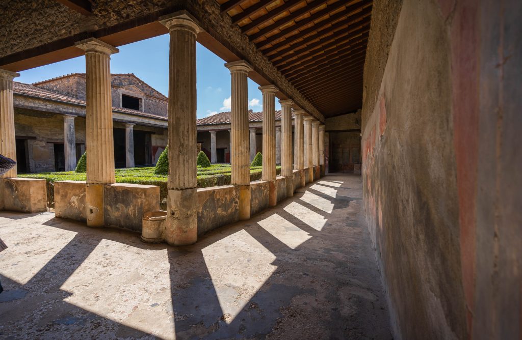Peristilio casa del Menandro di Pompei