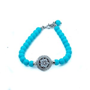 Bracelet with cameo and turquoise beads