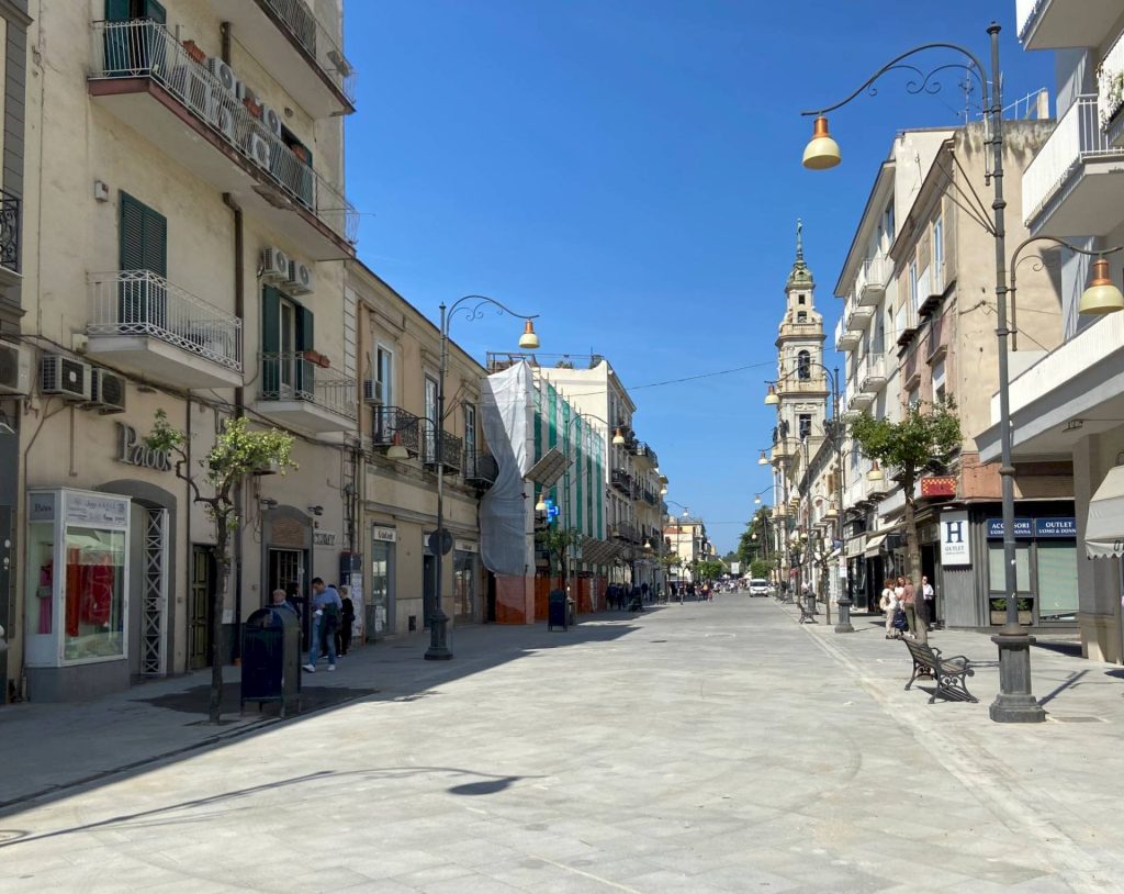 Via Lepanto in Pompeii, near the center