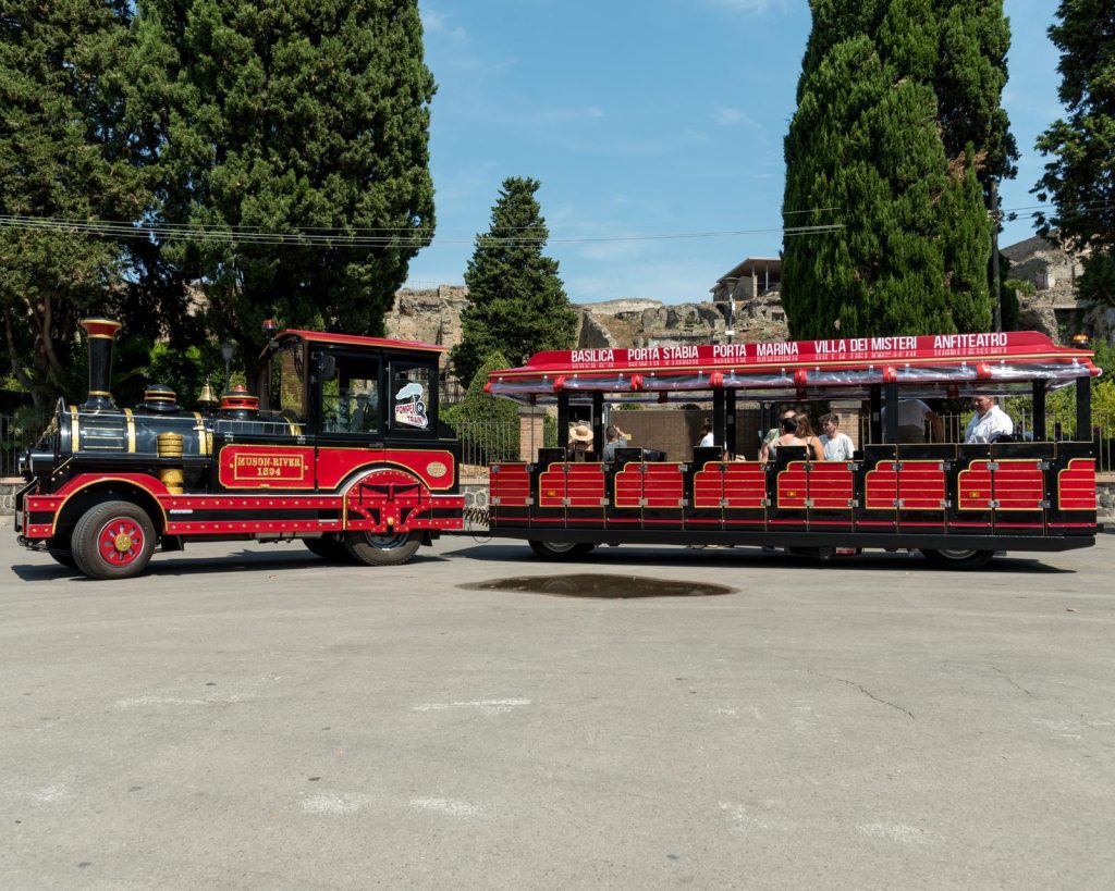 Lilliputian train Pompeii