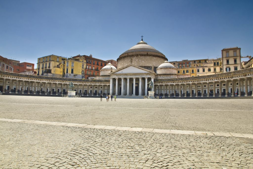 Piazza del Plebiscito Napoli