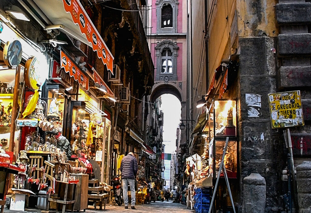 San Gregorio Armeno naples
