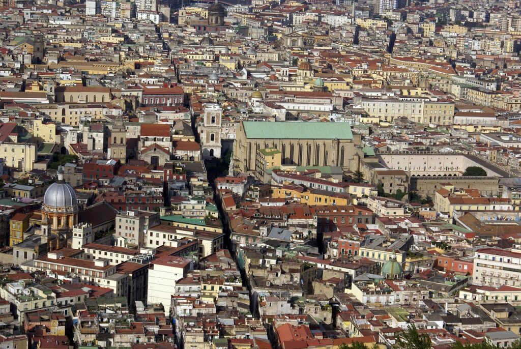 SPACCANAPOLI